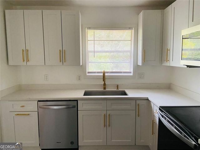 3293 Abbeywood Drive, Decatur, GA 30034