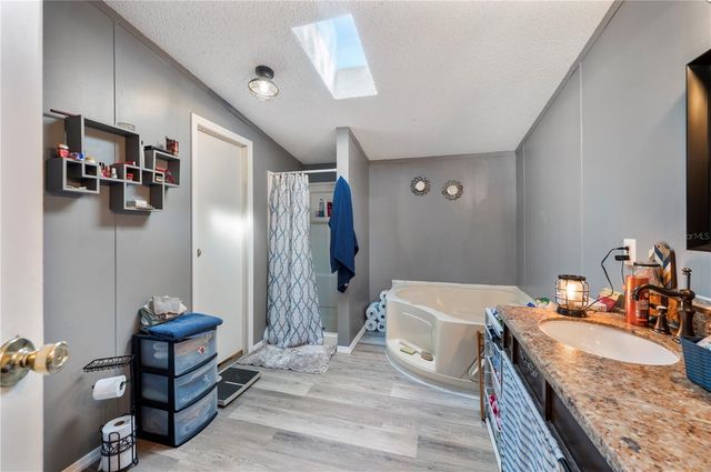 232 W TEMPLE CIRCLE, Winter Haven, FL 33880