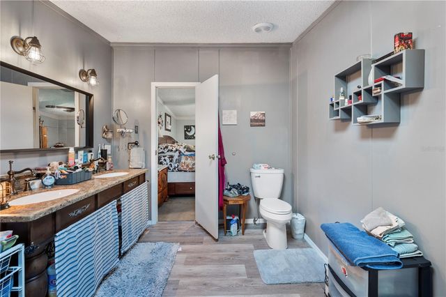 232 W TEMPLE CIRCLE, Winter Haven, FL 33880