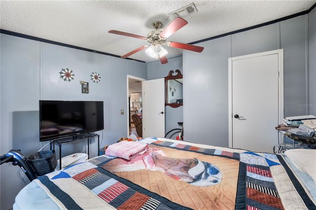 232 W TEMPLE CIRCLE, Winter Haven, FL 33880