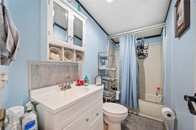 232 W TEMPLE CIRCLE, Winter Haven, FL 33880