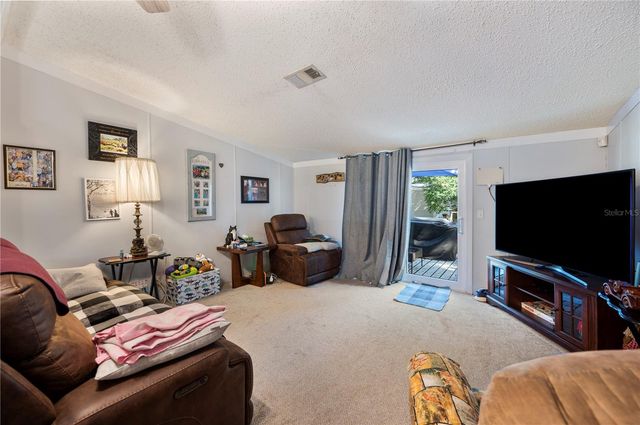 232 W TEMPLE CIRCLE, Winter Haven, FL 33880