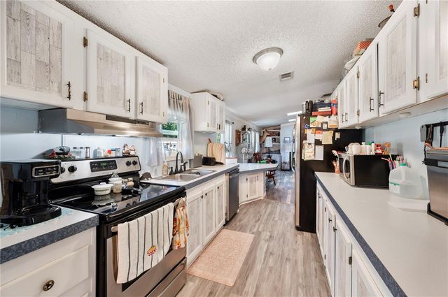 232 W TEMPLE CIRCLE, Winter Haven, FL 33880