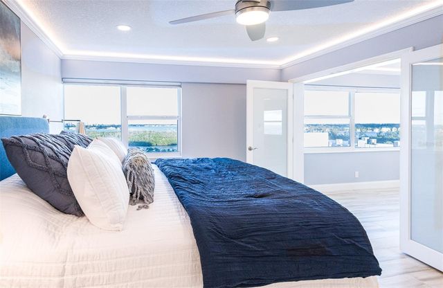 1750 BENJAMIN FRANKLIN DRIVE 10G, Sarasota, FL 34236