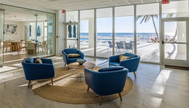 1750 BENJAMIN FRANKLIN DRIVE 10G, Sarasota, FL 34236