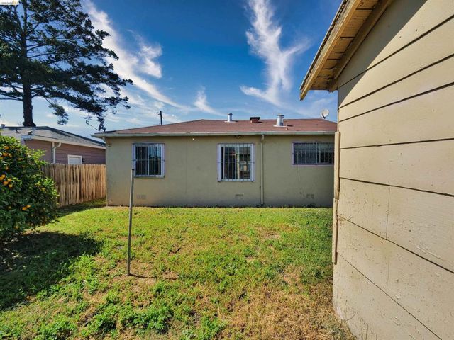 138 Eldridge Avenue, Oakland, CA 94603