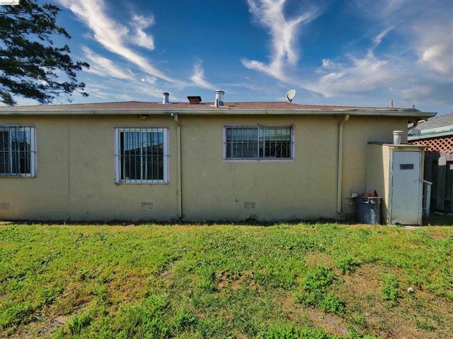 138 Eldridge Avenue, Oakland, CA 94603