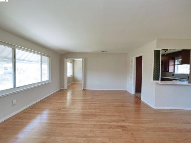 138 Eldridge Avenue, Oakland, CA 94603