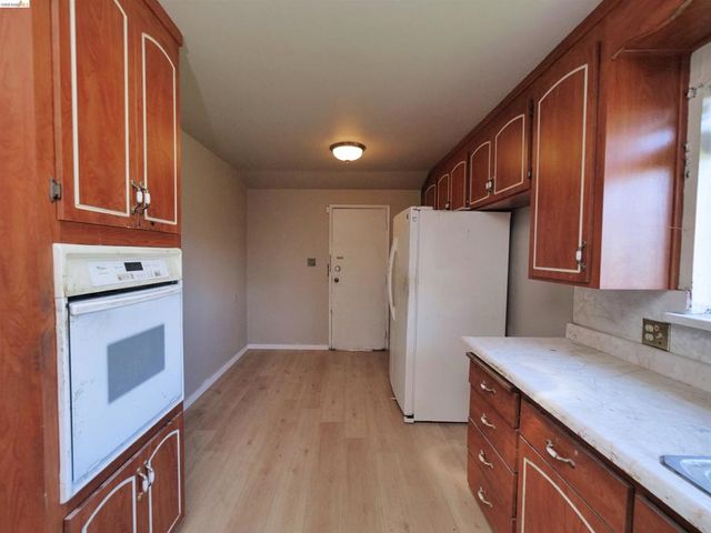 138 Eldridge Avenue, Oakland, CA 94603