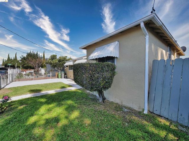 138 Eldridge Avenue, Oakland, CA 94603