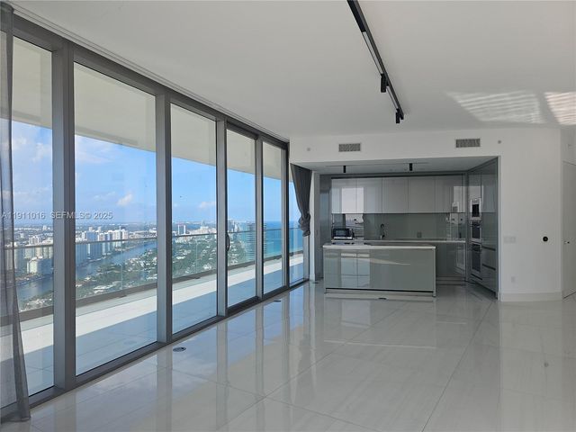 18975 Collins Avenue 4605, Sunny Isles Beach, FL 33160