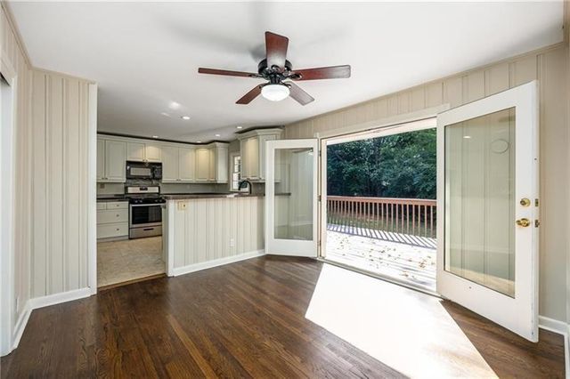 535 Valley Lane, Atlanta, GA 30328