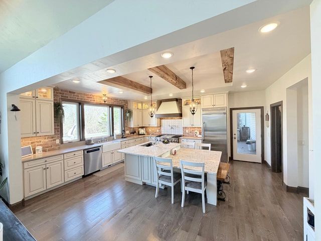 5431 RIVER OAKS DRIVE, De Pere, WI 54115