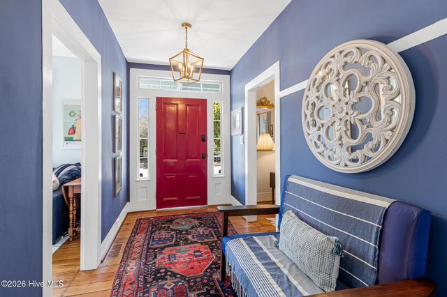 819 Broad Street, Beaufort, NC 28516