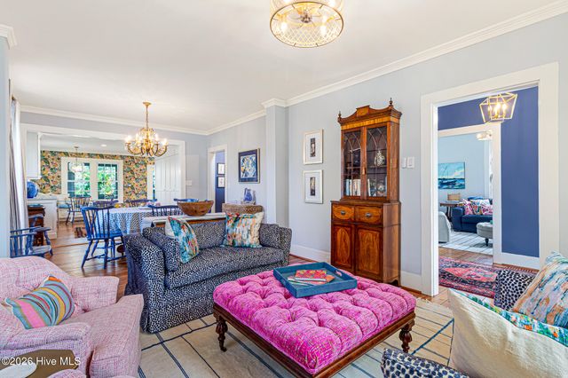 819 Broad Street, Beaufort, NC 28516