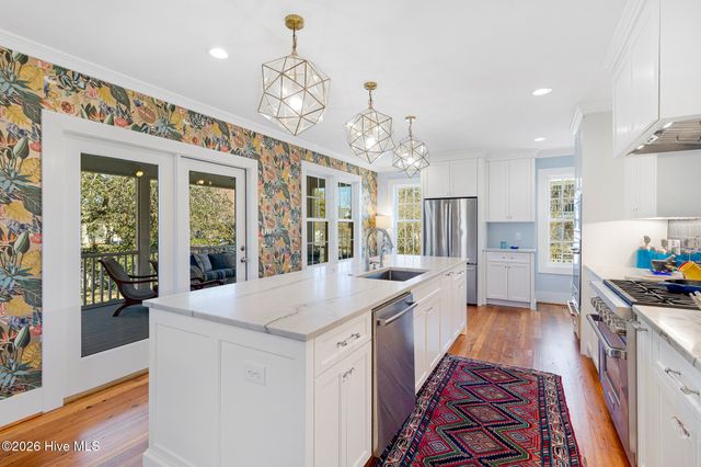 819 Broad Street, Beaufort, NC 28516