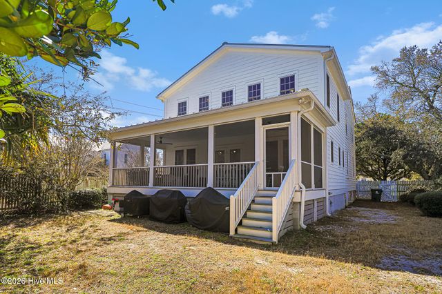 819 Broad Street, Beaufort, NC 28516
