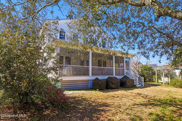819 Broad Street, Beaufort, NC 28516