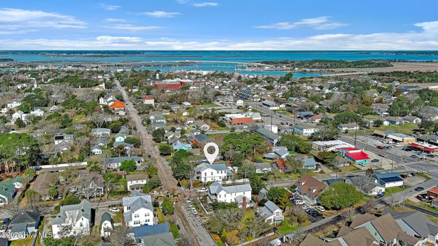 819 Broad Street, Beaufort, NC 28516