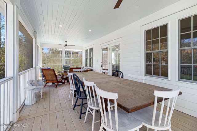 819 Broad Street, Beaufort, NC 28516