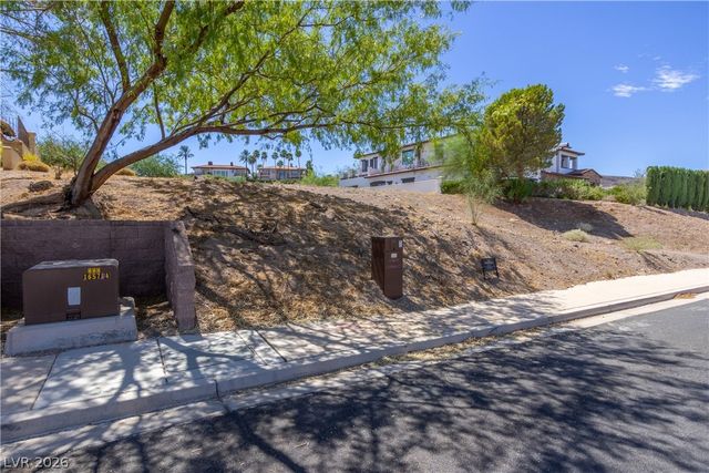 48 Rue Mediterra Drive, Henderson, NV 89011