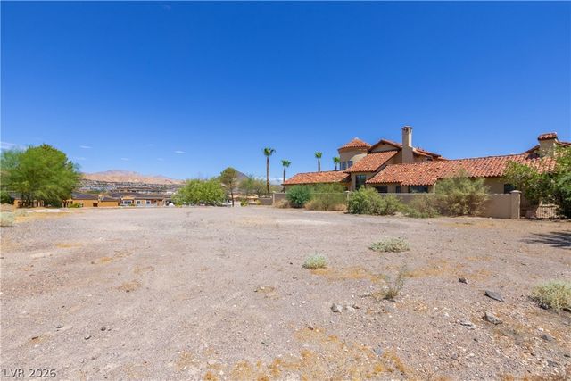 48 Rue Mediterra Drive, Henderson, NV 89011