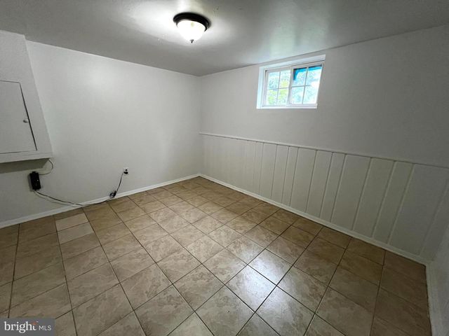 3809 LARCHMONT DR, Annandale, VA 22003