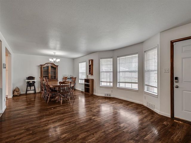 128 Chevy Chase Drive, Oklahoma City, OK 73110