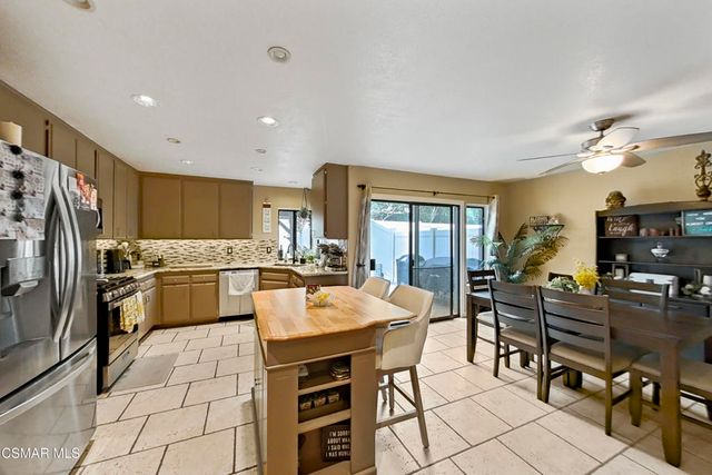 2228 Oak Haven Avenue, Simi Valley, CA 93063