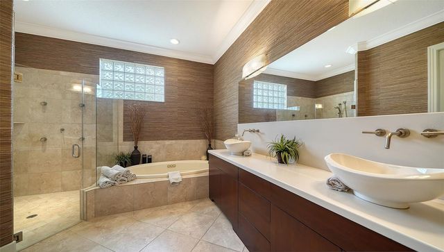 5325 ANTHONY LANE, Sarasota, FL 34233