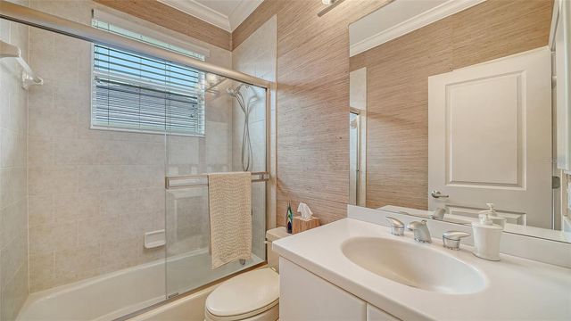 5325 ANTHONY LANE, Sarasota, FL 34233