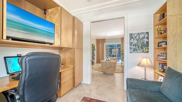 5325 ANTHONY LANE, Sarasota, FL 34233