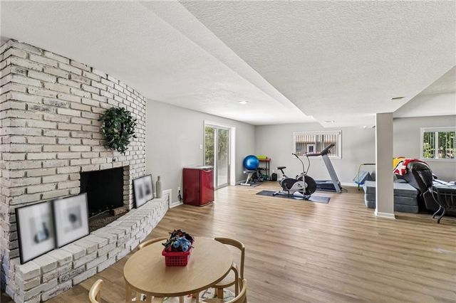 12343 Merion Drive, Kansas City, KS 66109