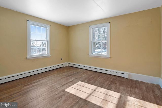 2428 E KINGS HWY, Coatesville, PA 19320