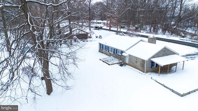 2428 E KINGS HWY, Coatesville, PA 19320