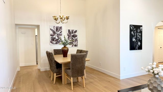 6139 W ALTADENA Avenue, Glendale, AZ 85304