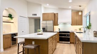 6139 W ALTADENA Avenue, Glendale, AZ 85304