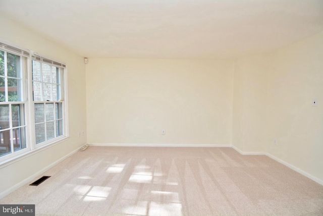 7378 JIRI WOODS CT, Springfield, VA 22153