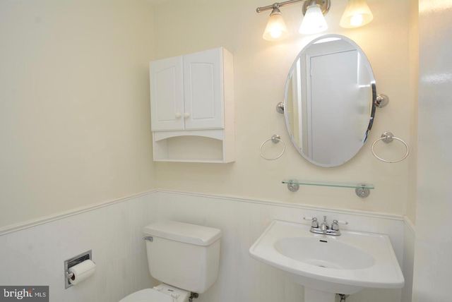 7378 JIRI WOODS CT, Springfield, VA 22153