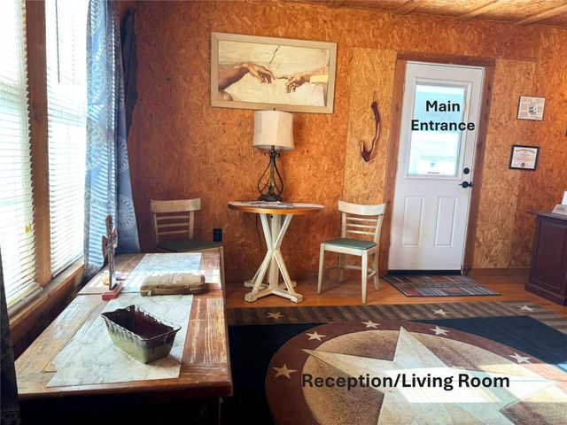 604 W 11th Street, Quanah, TX 79252