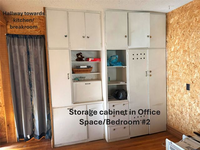 604 W 11th Street, Quanah, TX 79252