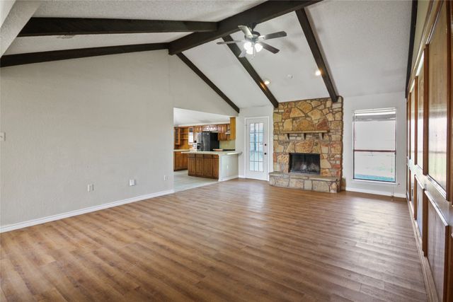 903 Robinwood Court, Arlington, TX 76017