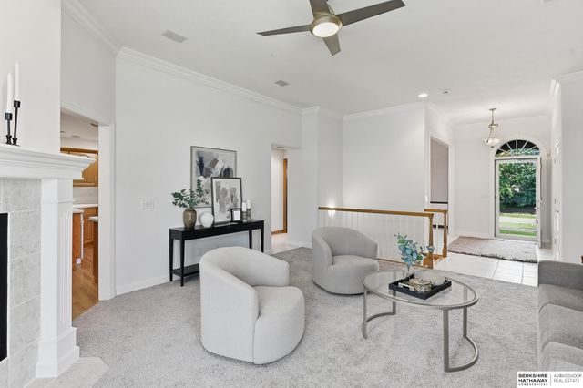 113 Shoreline Drive, Carter Lake, IA 51510