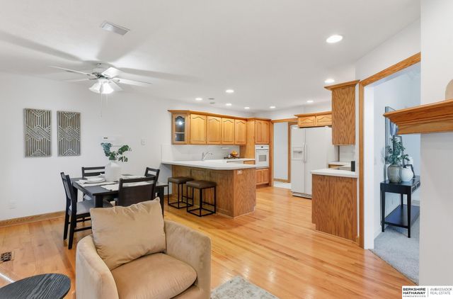 113 Shoreline Drive, Carter Lake, IA 51510