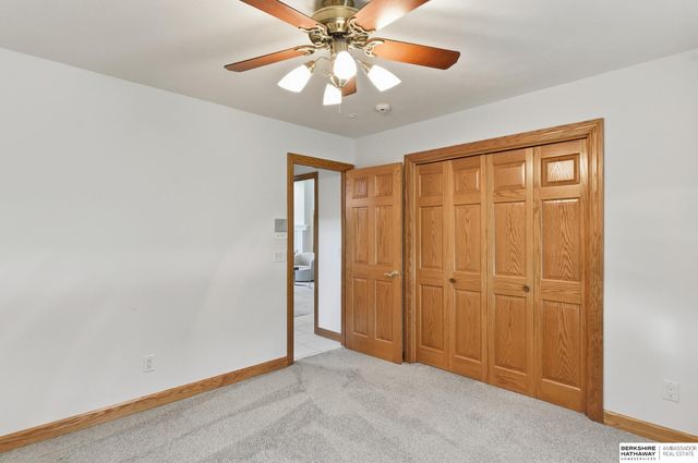 113 Shoreline Drive, Carter Lake, IA 51510