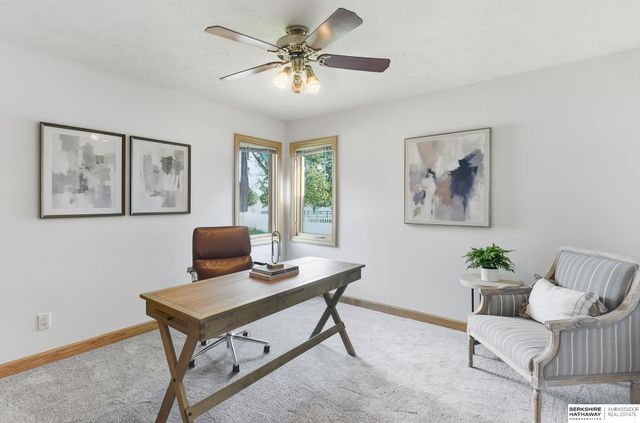 113 Shoreline Drive, Carter Lake, IA 51510