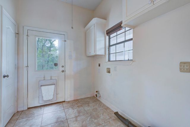 21015 Imperial Oak Drive, Magnolia, TX 77355