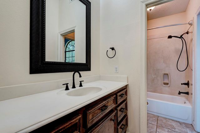 21015 Imperial Oak Drive, Magnolia, TX 77355