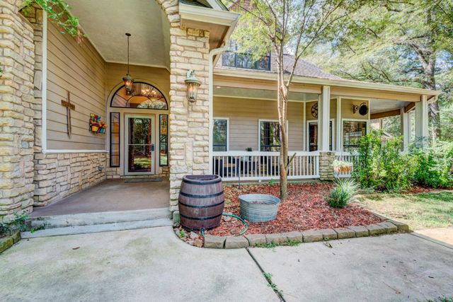 21015 Imperial Oak Drive, Magnolia, TX 77355
