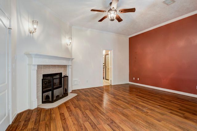 21015 Imperial Oak Drive, Magnolia, TX 77355